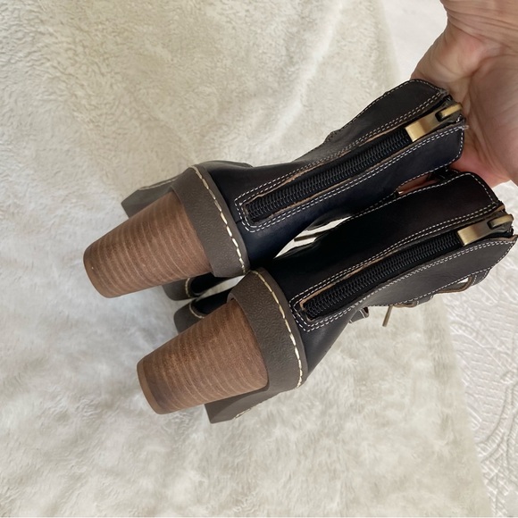 L’artiste Lestatic spring step lace up gladiator boots heels size 41, 9.5 - 10 - Picture 6 of 13